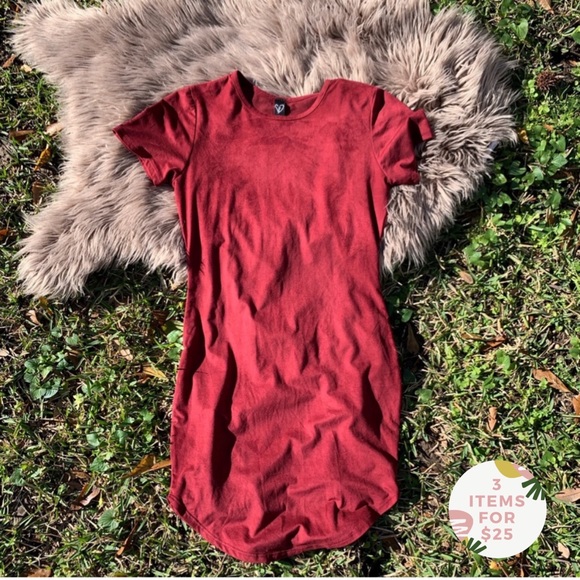 Windsor Dresses & Skirts - Windsor burgundy suede mini dress size small
